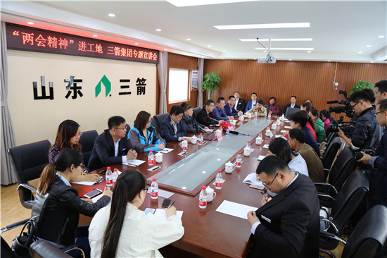 hjc�ƽ�ǹ�����¼����ȫ���˴�������������ᾫ�񡱽�����